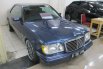 Mercedes-Benz 300CE Dua Pintu 1989 Dijual  4