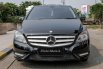 Mercedes-Benz B200 Urban 2013  7