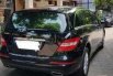 2012 Mercedes-Benz R300 Dijual  3