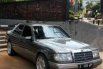 1990 Mercedes-Benz 300E W124 Dijual  7