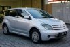 2005 Toyota IST Dijual 8