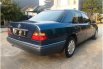 Mercedes-Benz 220E 2.2 Manual 1994 Dijual 3