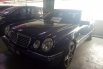 Mercedes-Benz E230 A/T 1997 Dijual 2