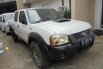 Nissan Frontier NP300 2010 Putih 4