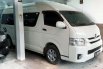 Toyota Hiace  2017 harga murah 4