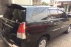 Jual Toyota Kijang Innova 2,0 E Manual 2010  4