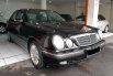 Mercedes-Benz E260  2002 harga murah 7