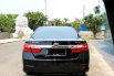 Jual Mobil Toyota Camry V 2012  5