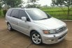 Mitsubishi Chariot 2001 terbaik 4