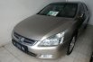 Jual Mobil Honda Accord VTi-L 2004 1