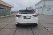 Mazda 3  2017 Putih 1