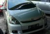 Toyota Wish 2003 terbaik 4