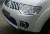 Mitsubishi Pajero NA 2010 Putih 4