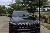 Jual Mobil Jeep Cherokee Limited 2017 5
