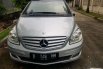 Mercedes-Benz B-CLass (B 200) 2007 kondisi terawat 4