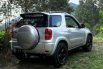 2003 Toyota RAV4 dijual 3