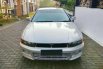 Mitsubishi Galant  1999 Silver 1