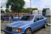 Mercedes-Benz 300E W124 1989 Biru 3