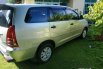 Toyota Kijang Innova 2008 terbaik 5