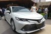 Toyota Camry V 2019 Putih 4