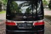 Jual Mobil Daihatsu Luxio X Prestige 2017 4