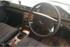 Mercedes-Benz 300E 1989 dijual 4