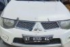 Mitsubishi Triton  2009 Putih 1