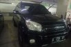 Jual mobil Toyota RAV4 J 2005 3