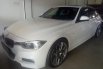 Jual BMW 3 Series 330i 2018 1