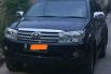 Jual Toyota Fortuner 2.7 V 2010  2