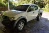 Mitsubishi Triton 2010 dijual 3