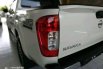 Nissan Navara NP300 VL 2017 Putih 1
