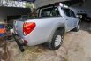 Mitsubishi Triton 2012 terbaik 6