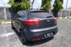 Kia Rio  2013 Abu-abu 3