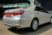 Toyota Camry V 2015 Silver 6