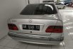 Jual Mobil Mercedes-Benz E-Class 260 2002 7