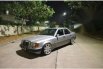 Mercedes-Benz 300E 1991 dijual 4