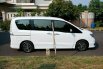 2015 Nissan Serena dijual 6