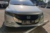 Honda Odyssey Prestige 2.4 2010 harga murah 4