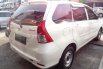 Jual Mobil Daihatsu Xenia X STD 2014 3