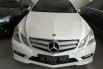 Jual mobil Mercedes-Benz 260E 2011 2