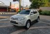 Jual Toyota Fortuner G 2011 8