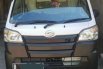 2017 Daihatsu Hi-Max dijual 4