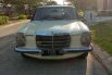Mercedes-Benz 200 1975 dijual 5
