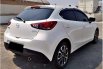 2016 Mazda 2 dijual 7
