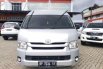 Toyota Hiace () 2014 kondisi terawat 4