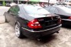 Jual Mobil Mercedes-Benz 260E 2004 3