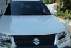 Suzuki Grand Vitara 2.4 2012 harga murah 3