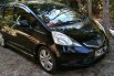 Jual mobil Honda Jazz RS 2009 bekas  4