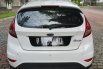 Jual Ford Fiesta Trend 2011 mobil bekas murah  4